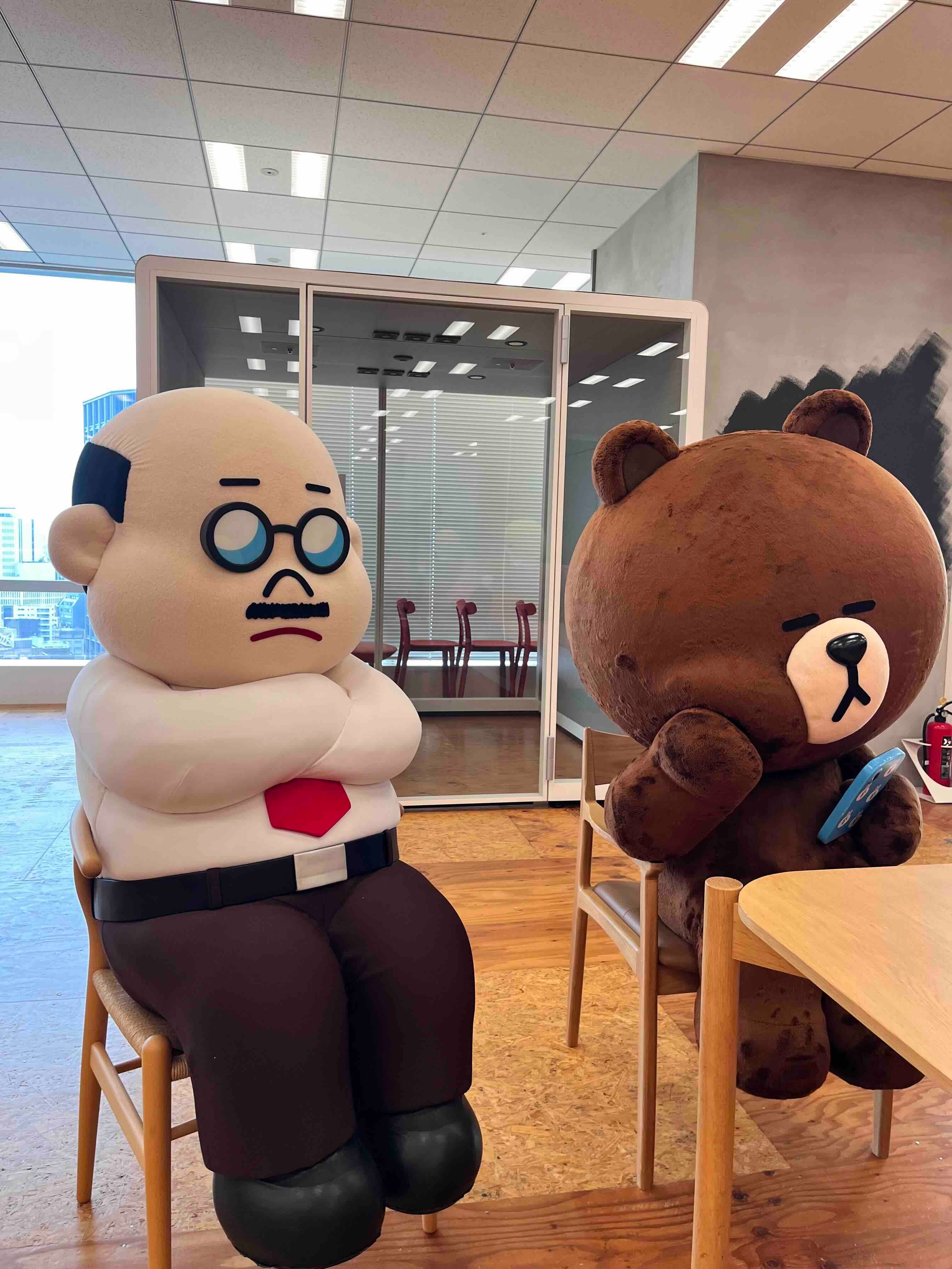 office-2.jpg